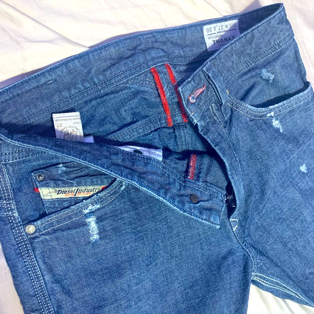 DIESEL Size 27 THANAZ SKINNY JEANS IN PERFECT CONDITION